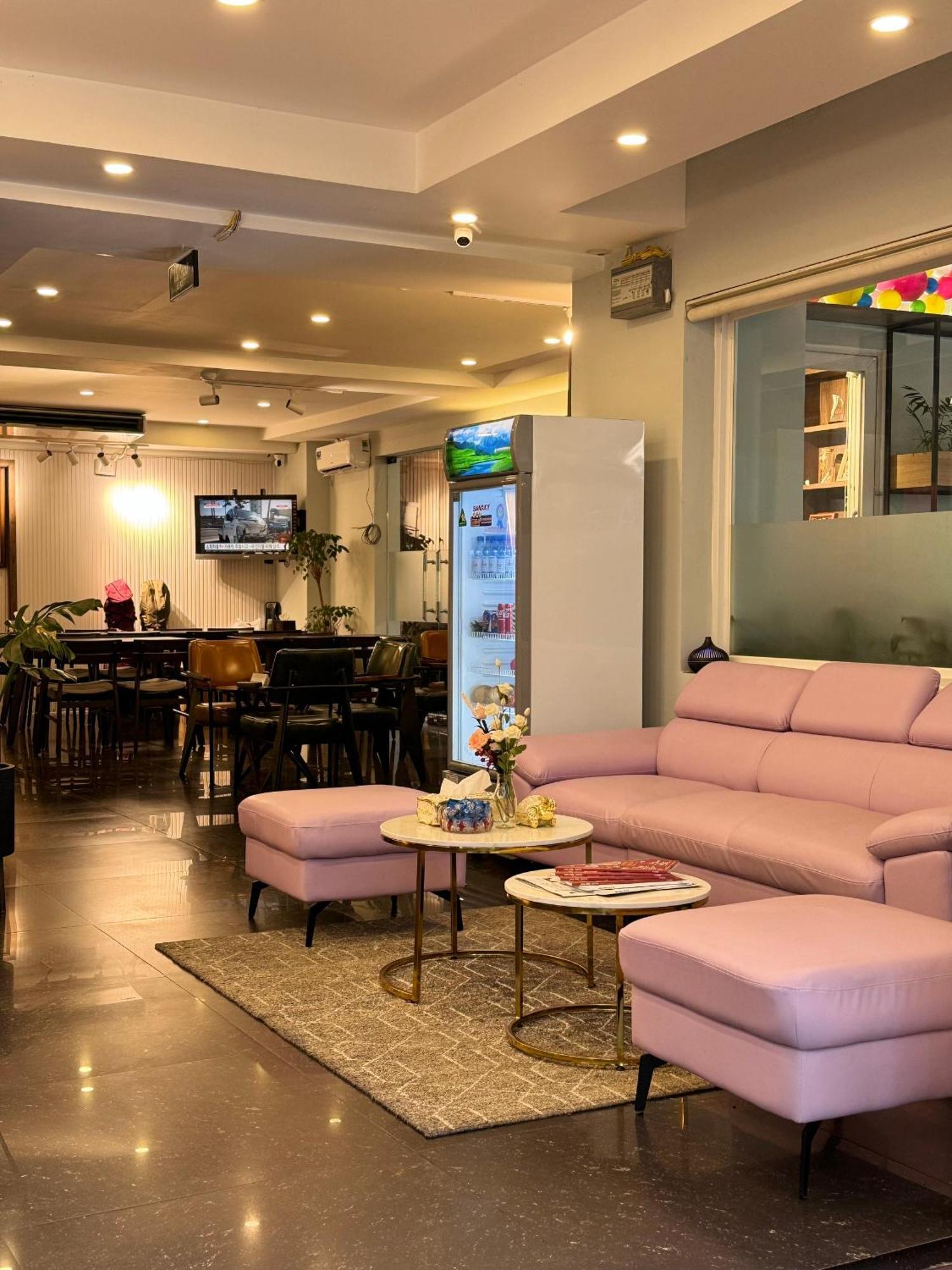 Paragon Hotel Pmh Thành Pho Ho Chí Minh Esterno foto