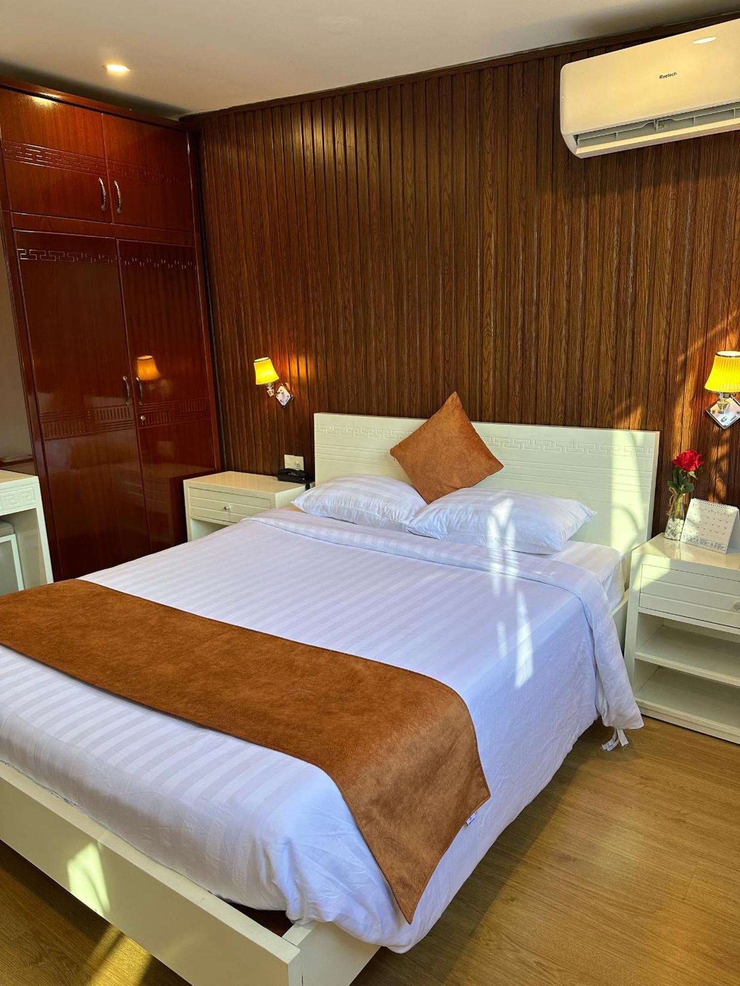 Paragon Hotel Pmh Thành Pho Ho Chí Minh Esterno foto