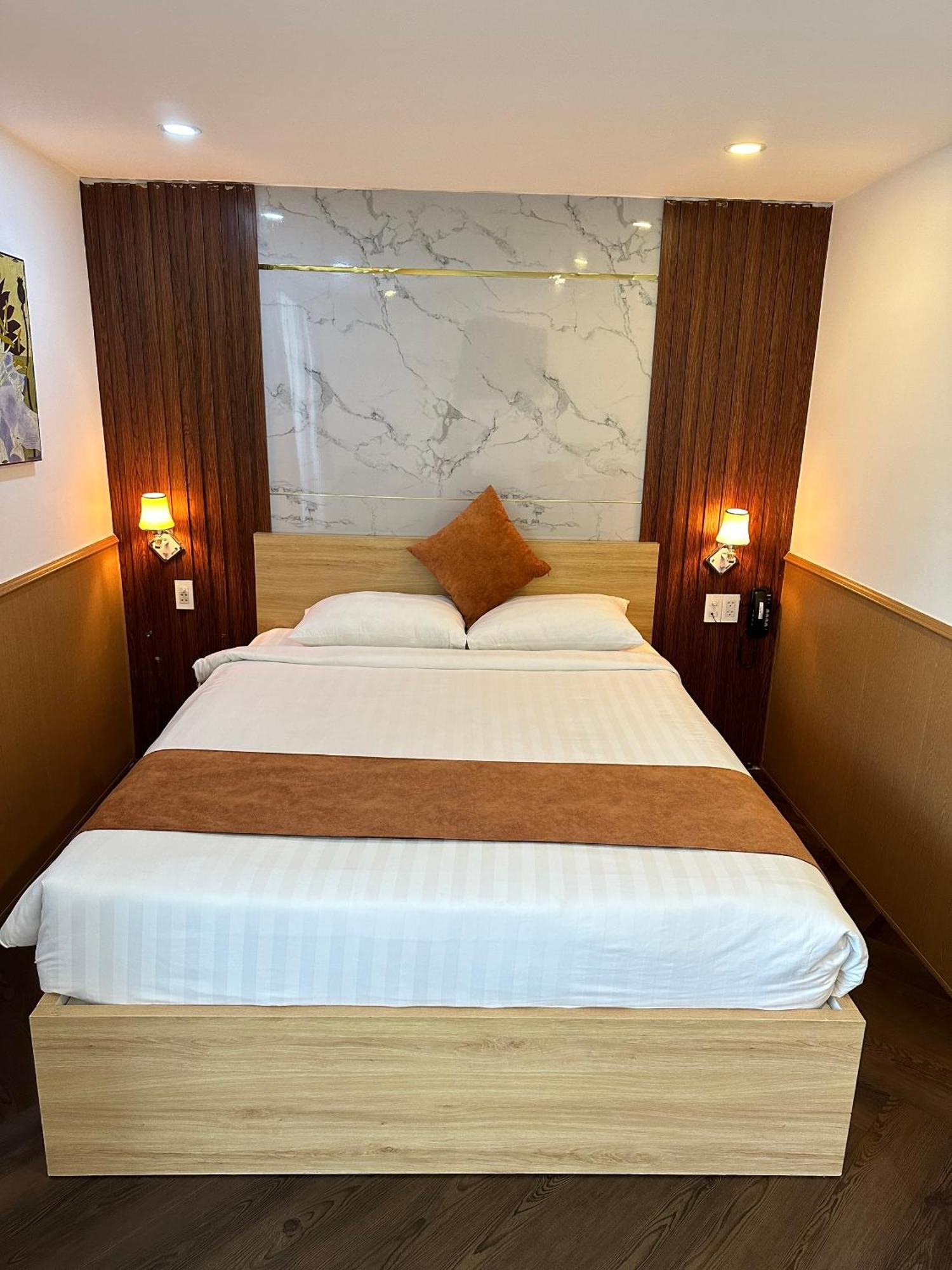 Paragon Hotel Pmh Thành Pho Ho Chí Minh Esterno foto